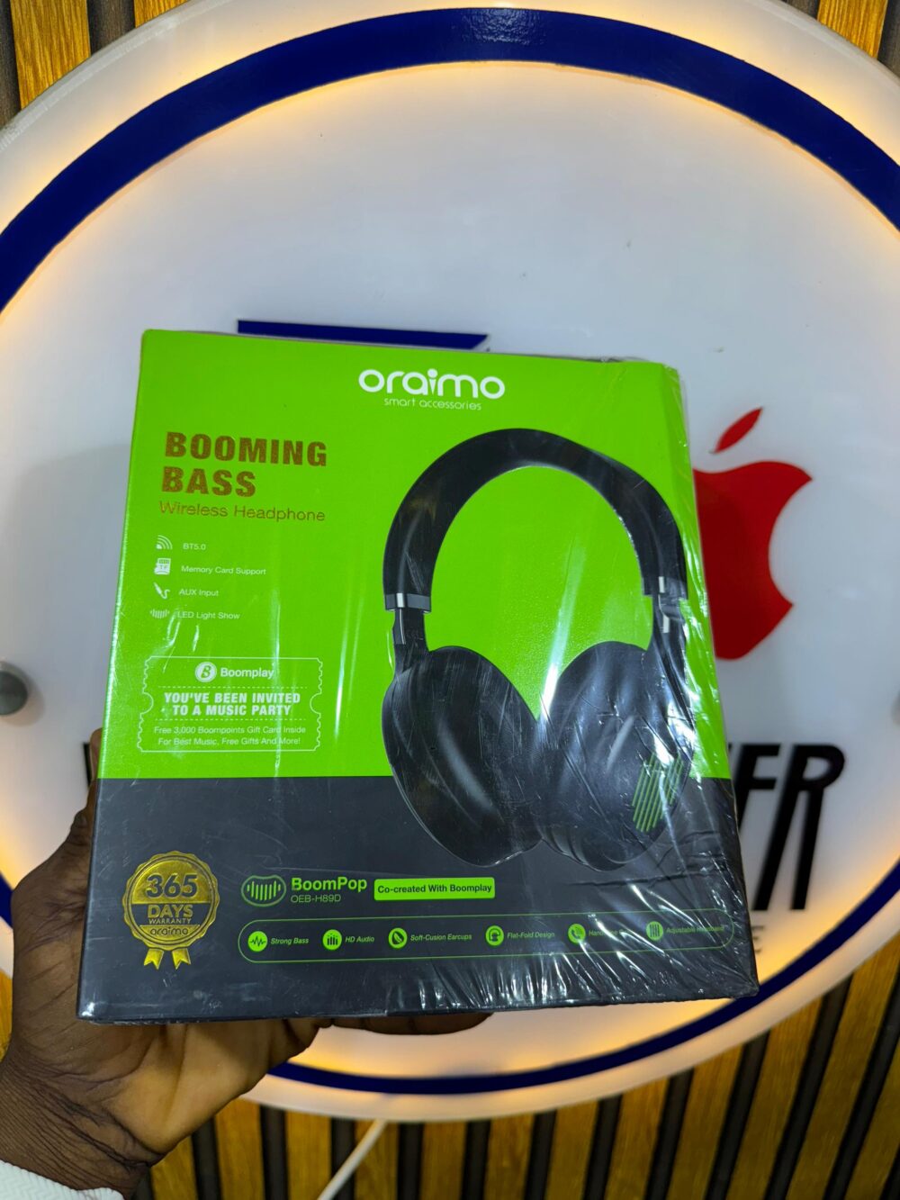 Oriamo BoomBass Wireless Headset